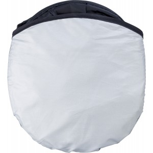 Gina aut�s napellenz�, ez�st